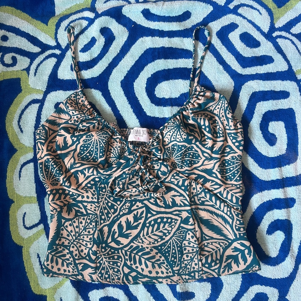Women's Sienna Sky Blue Leaf Print Top